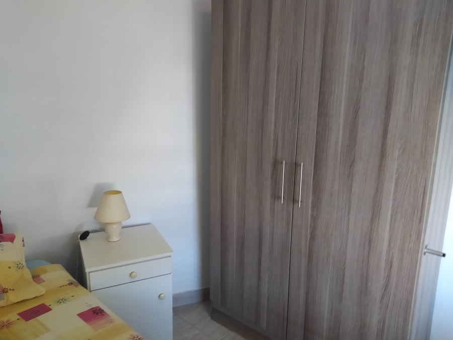 4 Bedroom Property for Sale in De Kelders Western Cape